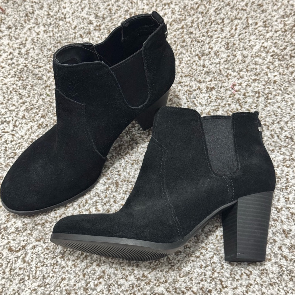 Koolaburra DVita Ankle Boots